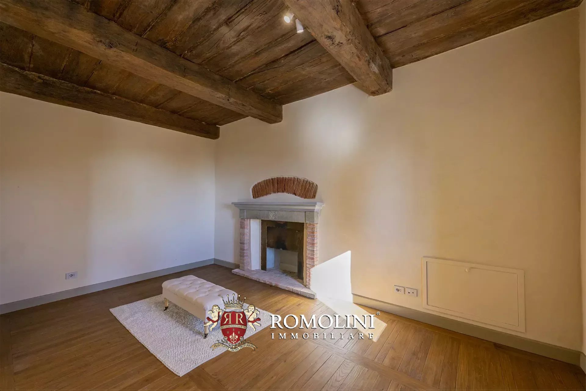4 Bedroom Villa/Townhouse's Image 43