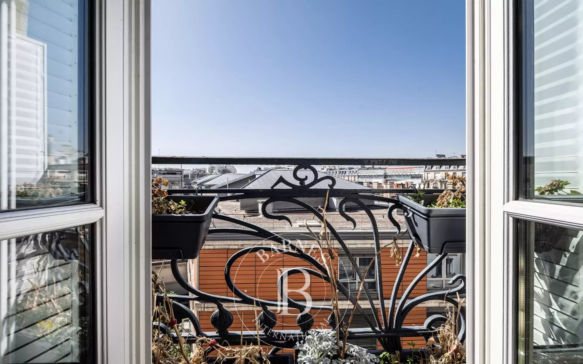 Daire Paris 18ème - picture 4