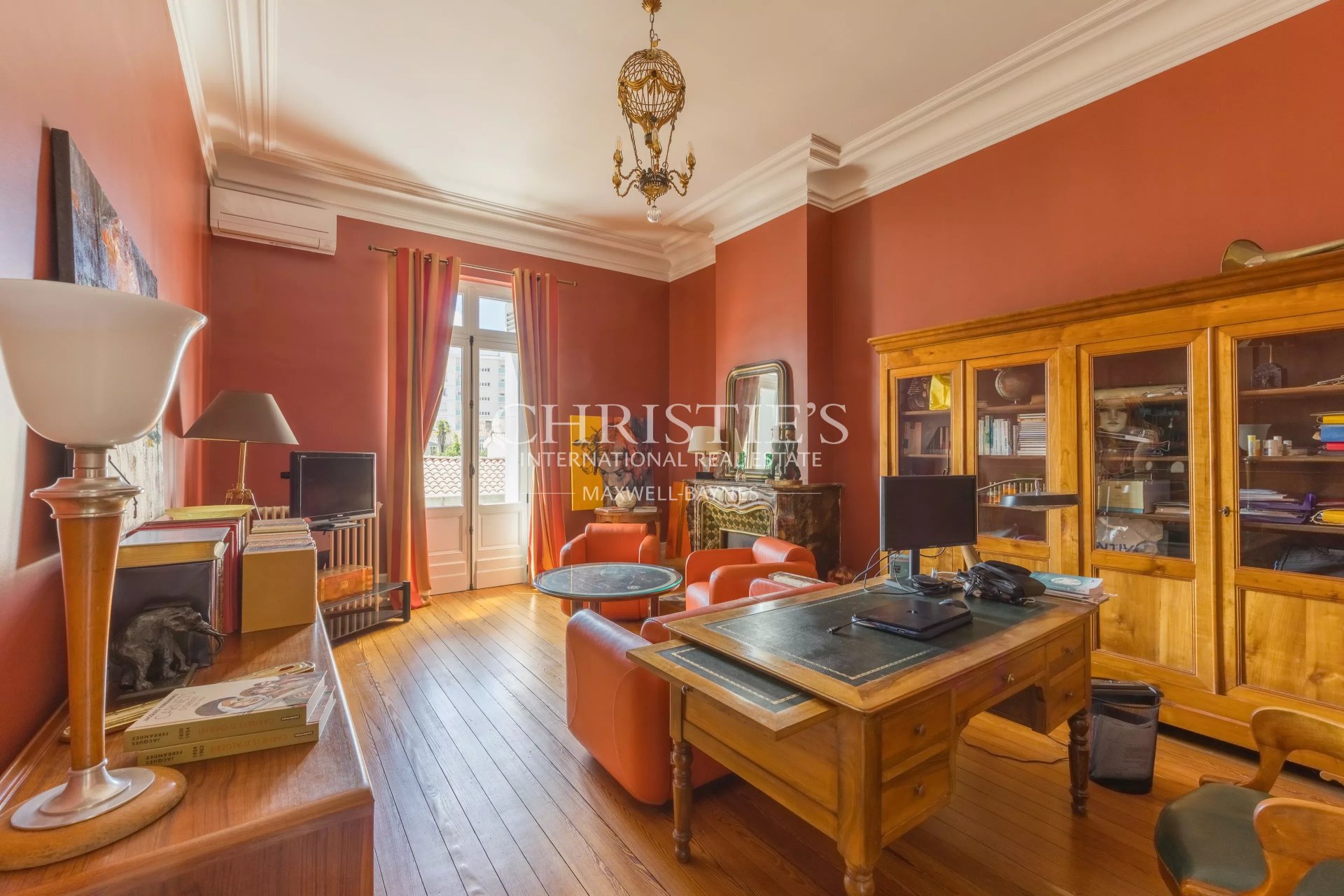 7 Bedroom Villa/Townhouse's Image 15