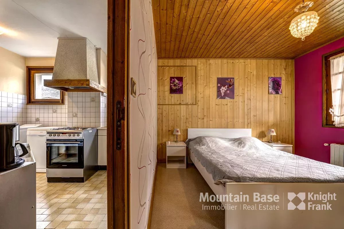 Photo of Large, detached chalet in prime central Morzine