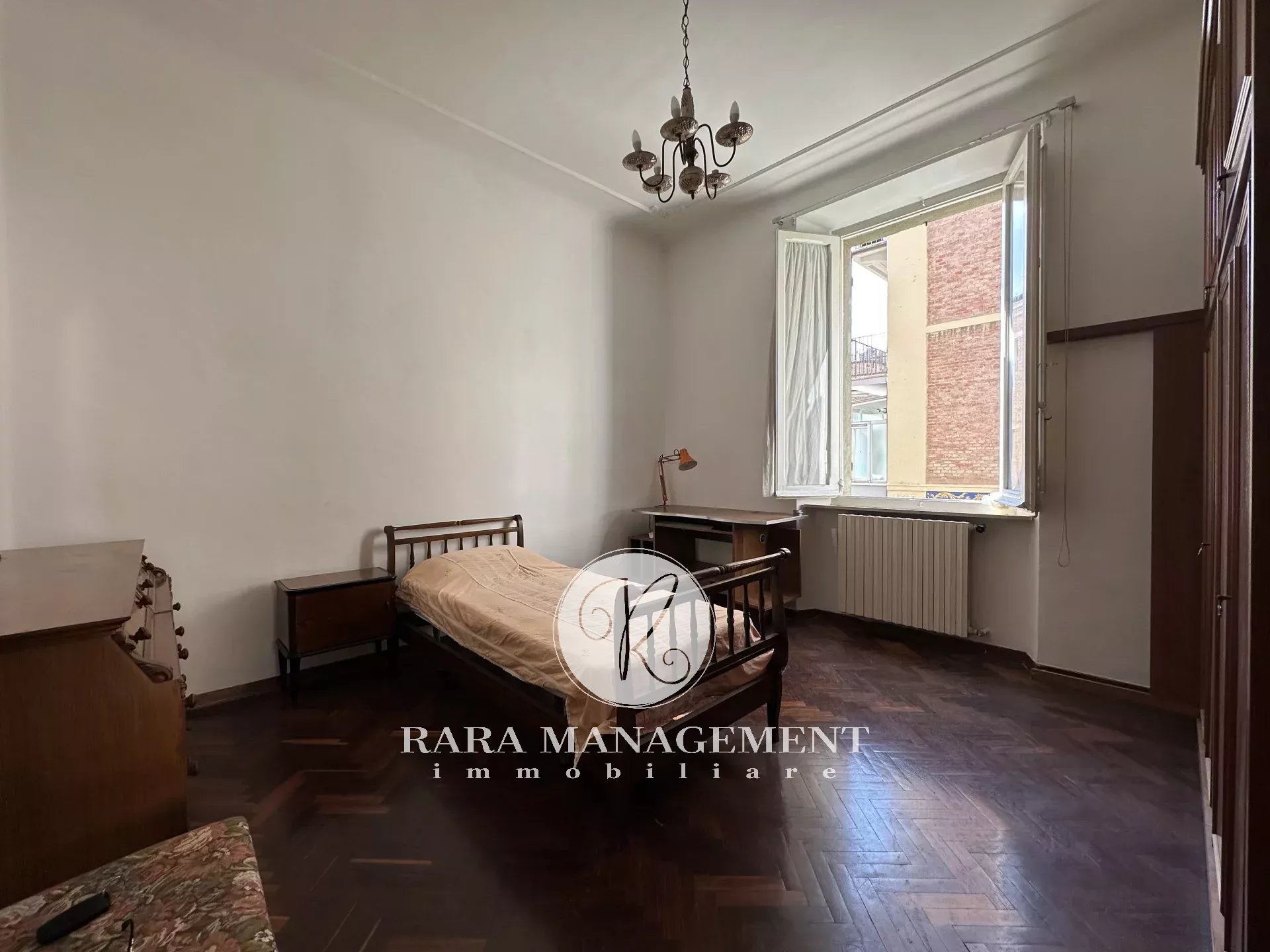 CENTRALISSIMO | CAMERA STUDENTI | LUMINOSISSIMA | AMPI SPAZI