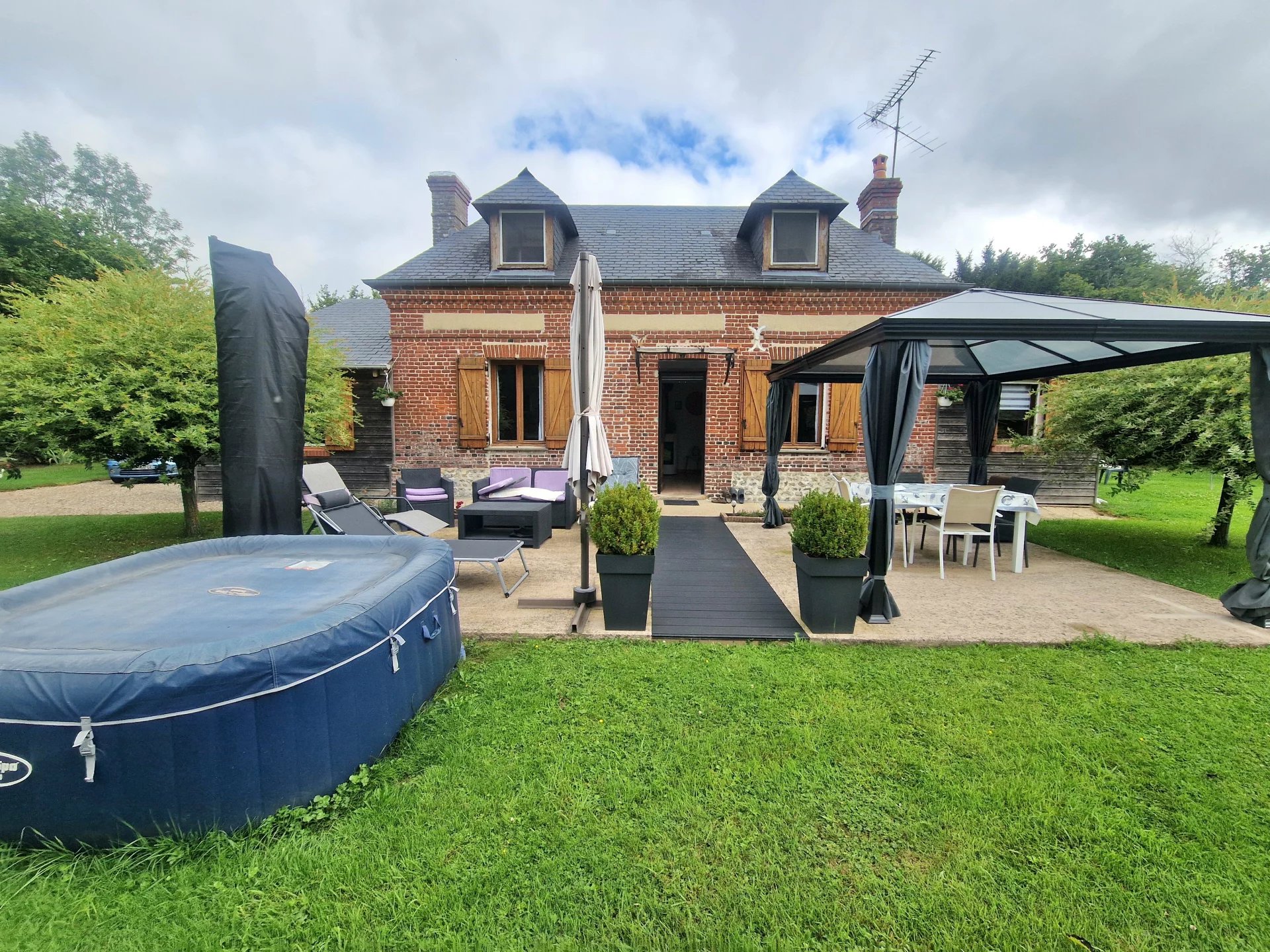 Agence immobilière de 