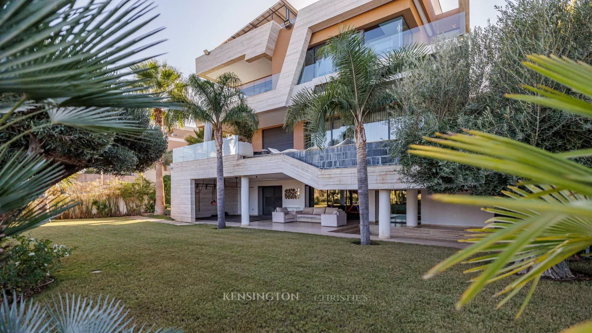 5 Bedroom Villa/Townhouse's Image 35