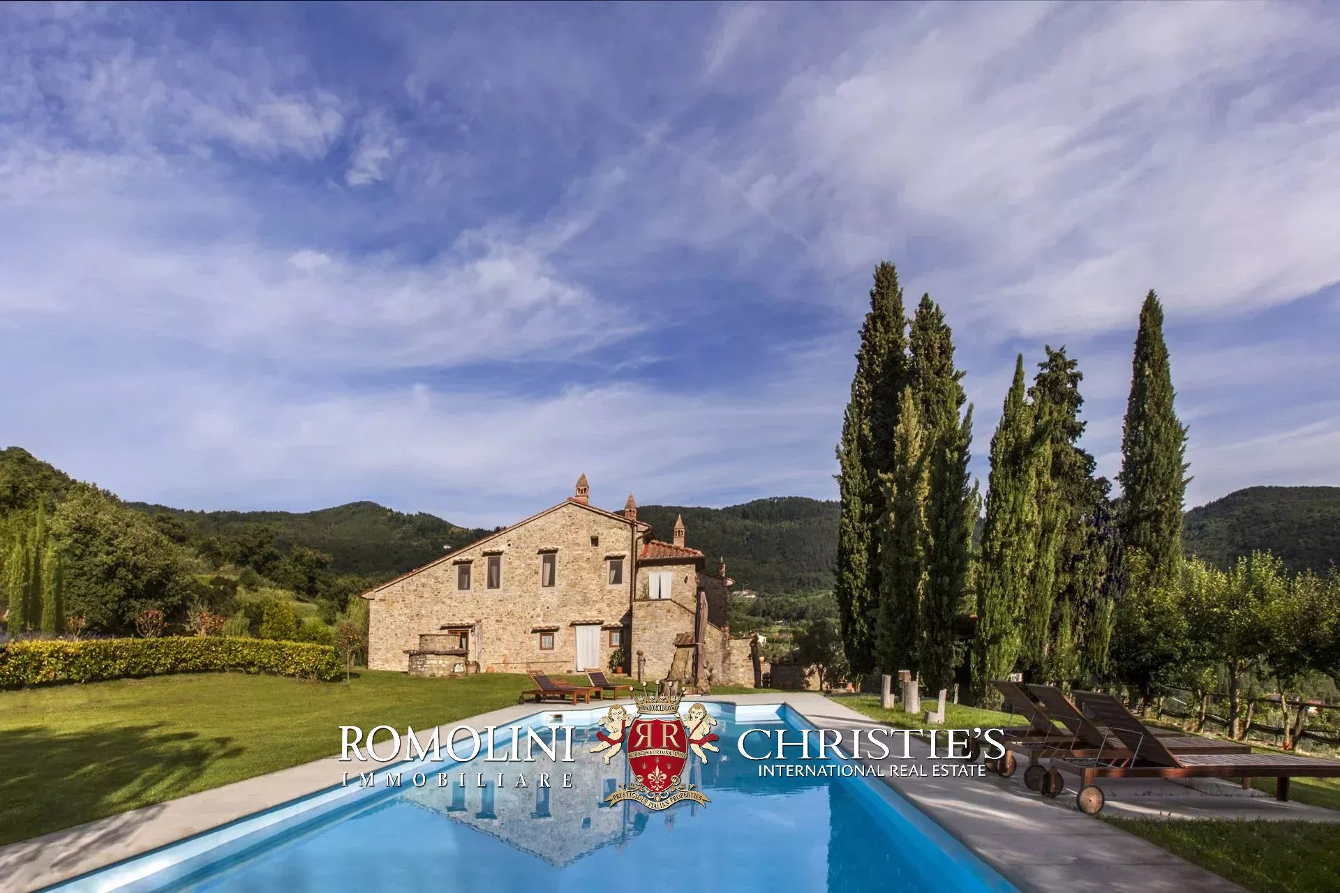 4 Bedroom Villa/Townhouse's Image 43