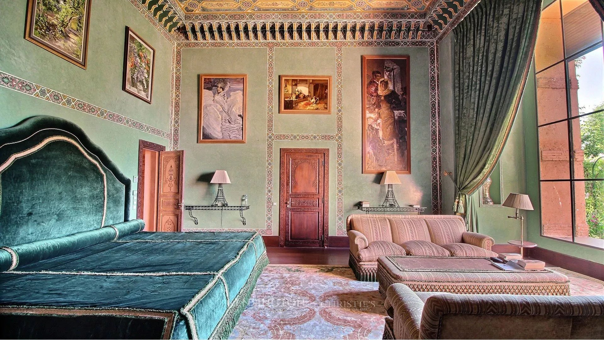 9 Bedroom Villa/Townhouse's Image 19