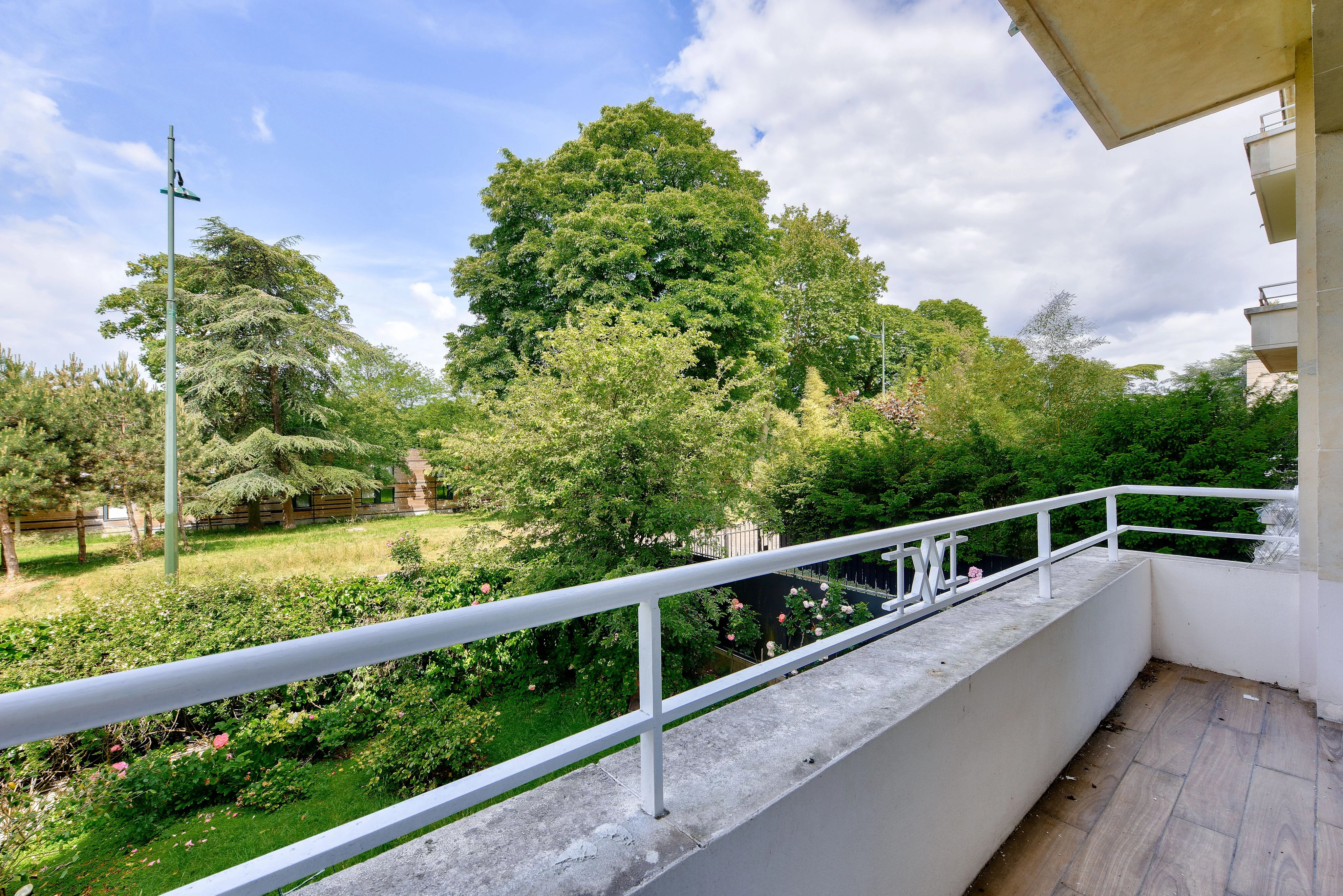 Sale Apartment Paris 16th