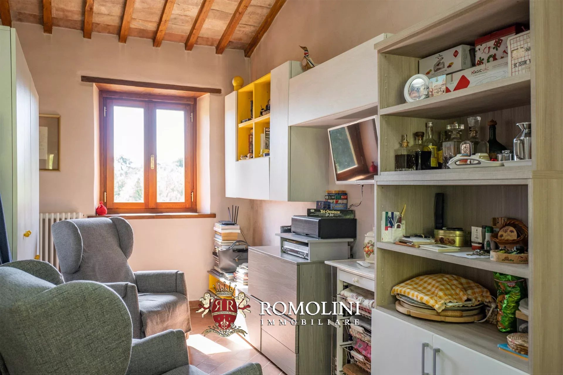 6 Bedroom Villa/Townhouse's Image 89