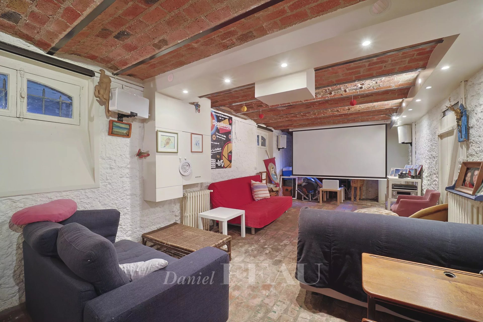 8 Bedroom Villa/Townhouse's Image 15