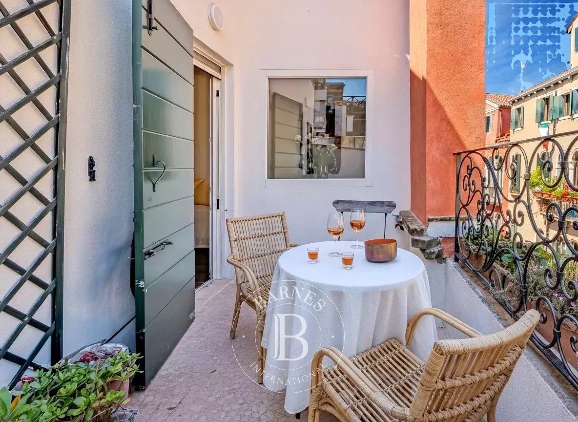 Venezia – San Samuele | Attico con terrazza privata