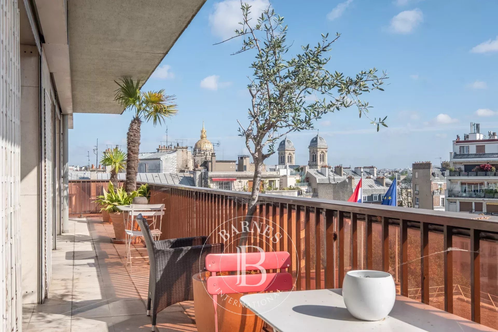 Apartment Paris 75007  -  ref 86922817 (picture 1)