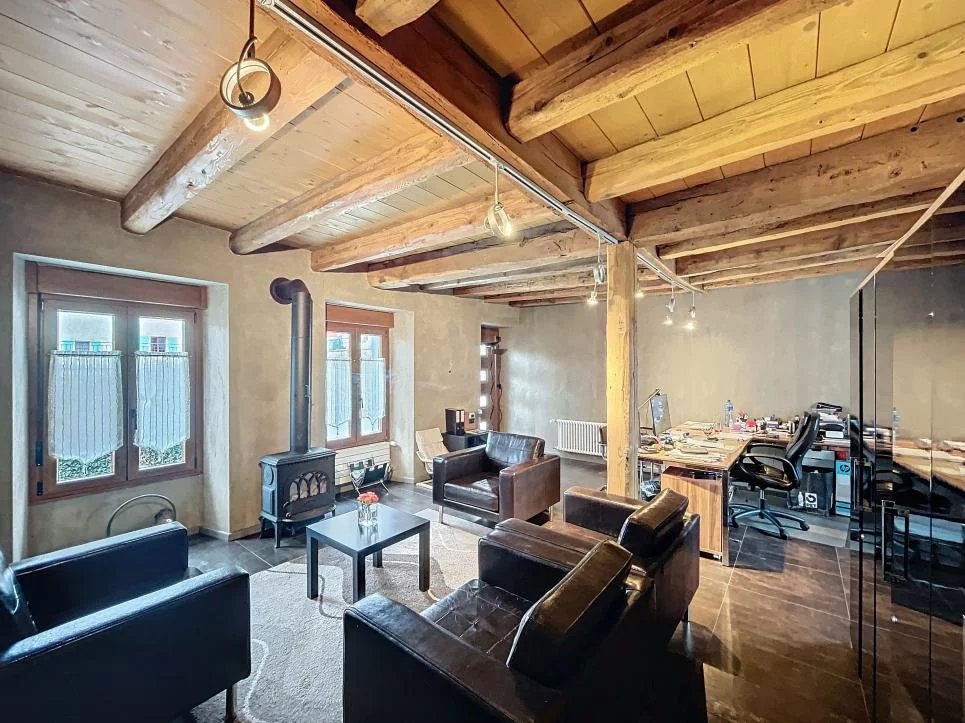 Magnifique maison avec grand jardin ! Parfait pour une famille !