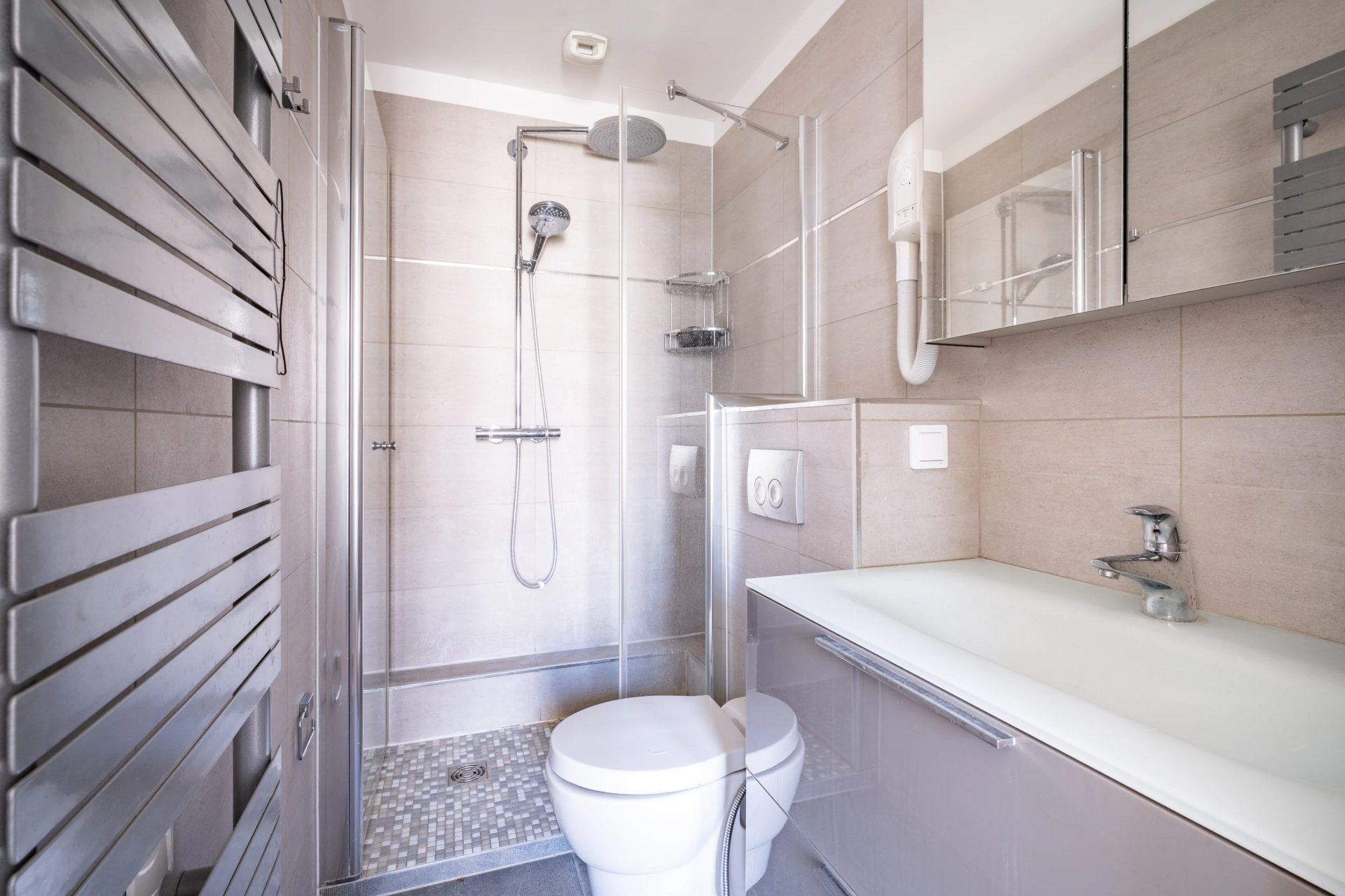 2 Bedroom Apartment/Flat's Image 5