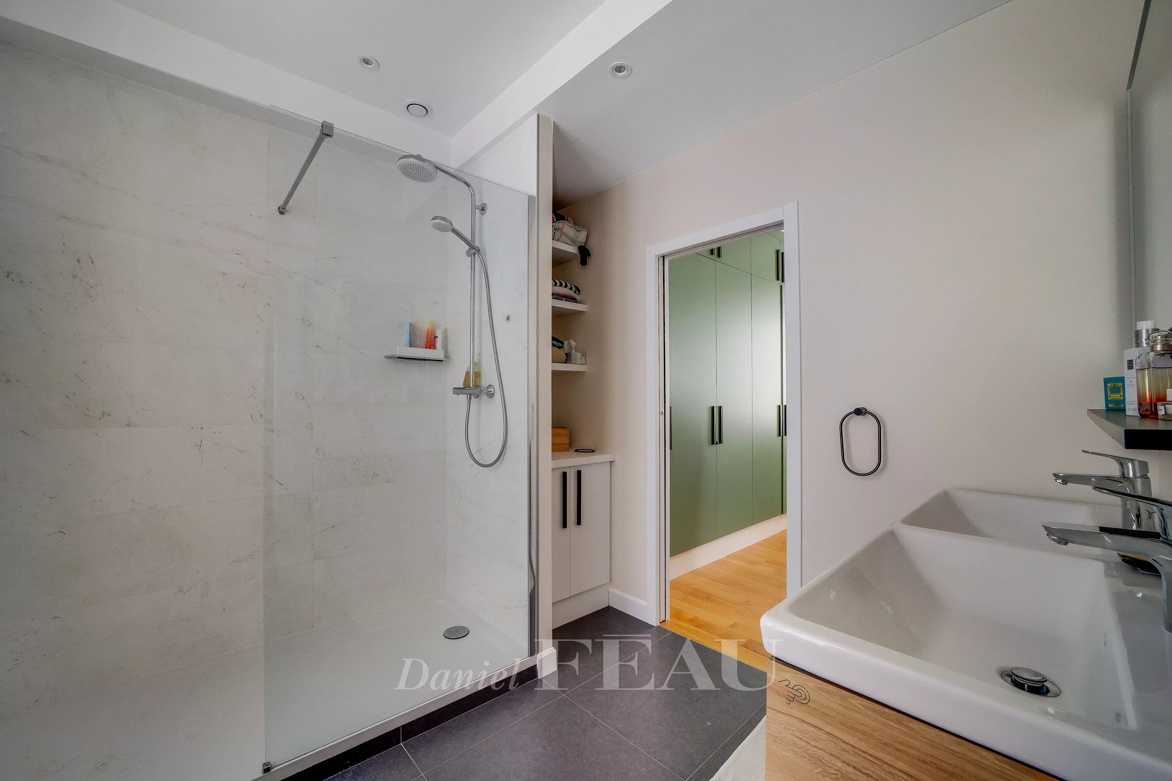 salle de bains parentale