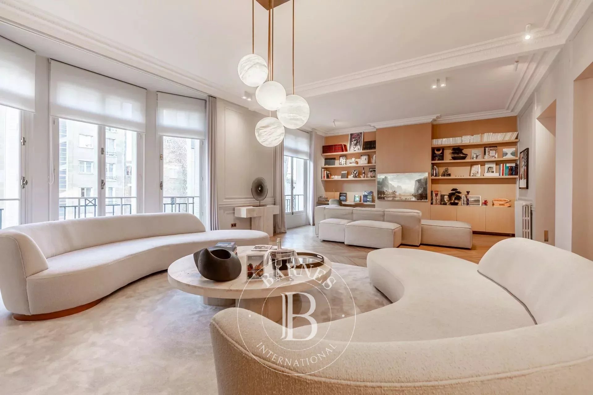 Paris  - Apartment 5 Bedrooms - picture 6