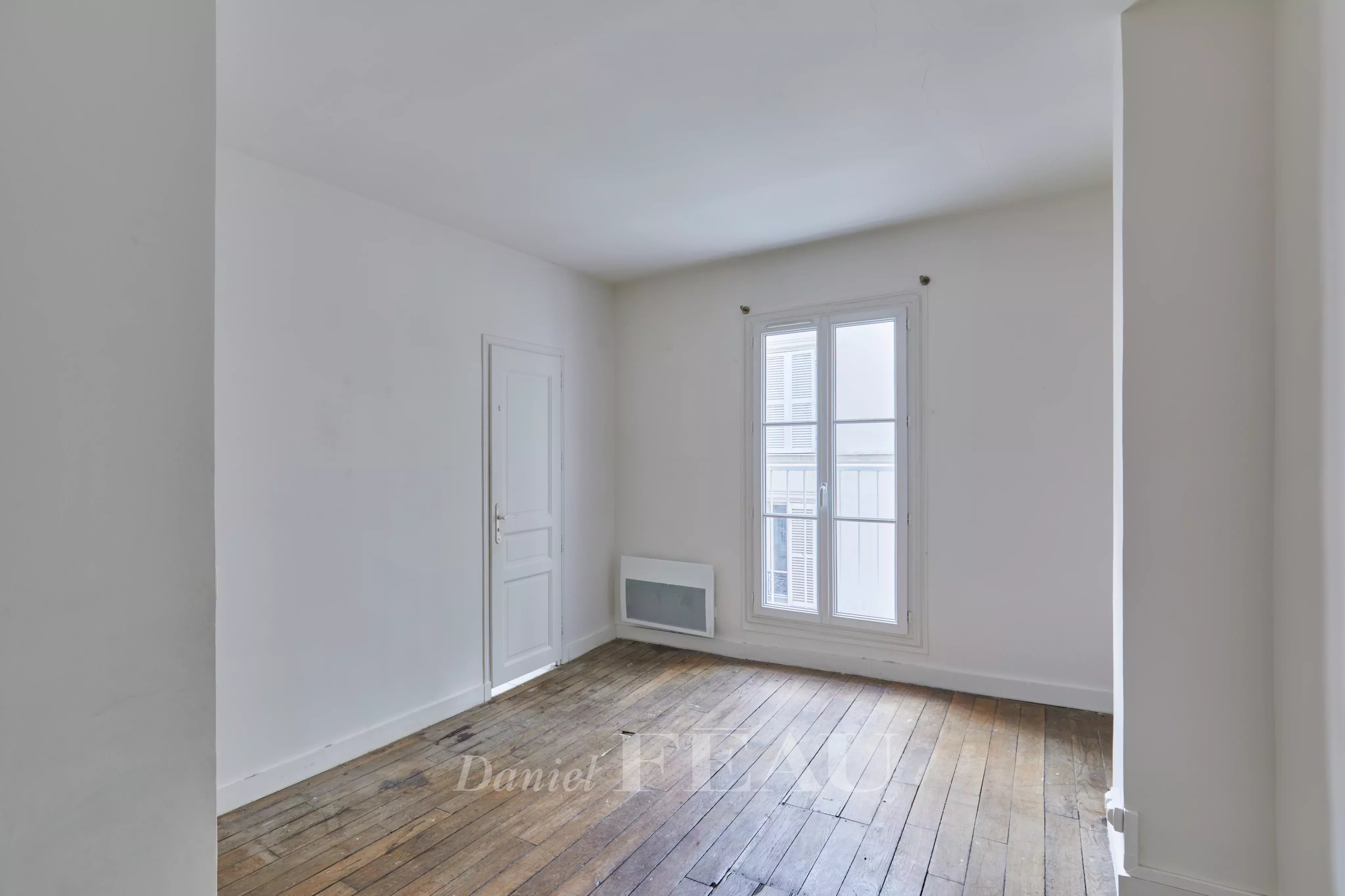 Sale Apartment Paris 7th