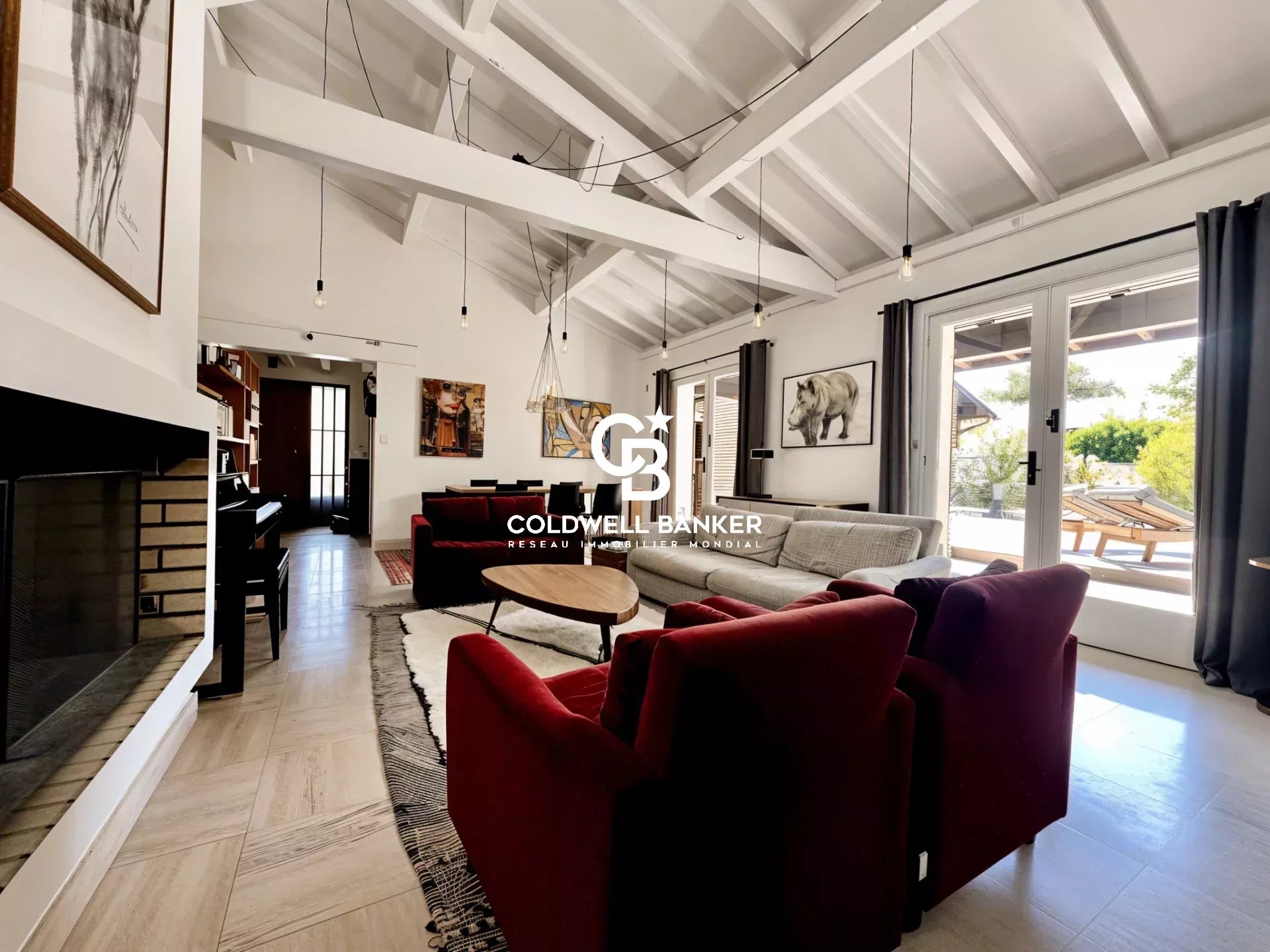 Agence immobilière de Silver Coast Int. Realty