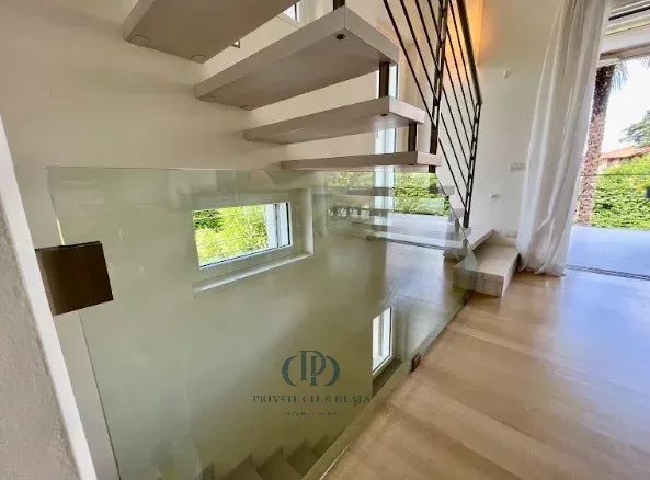 Villa Varese - picture 23