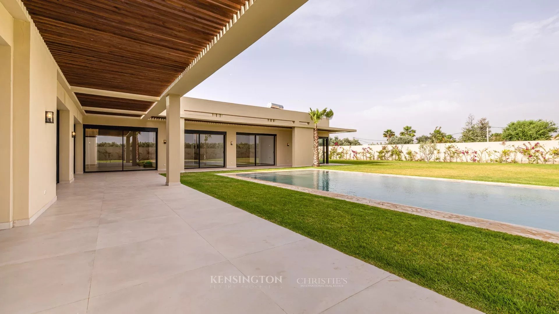 4 Bedroom Villa/Townhouse's Image 10