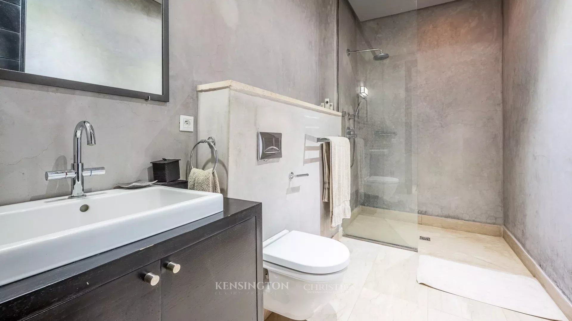 4 Bedroom Villa/Townhouse's Image 32