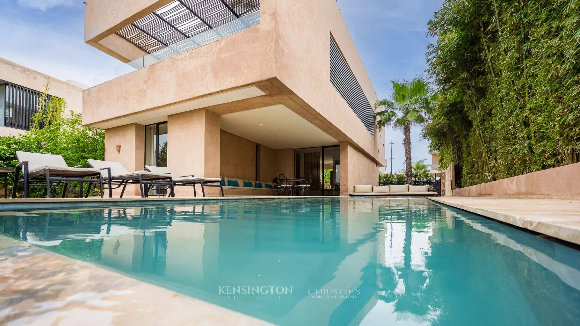 4 Bedroom Villa/Townhouse's Image 10