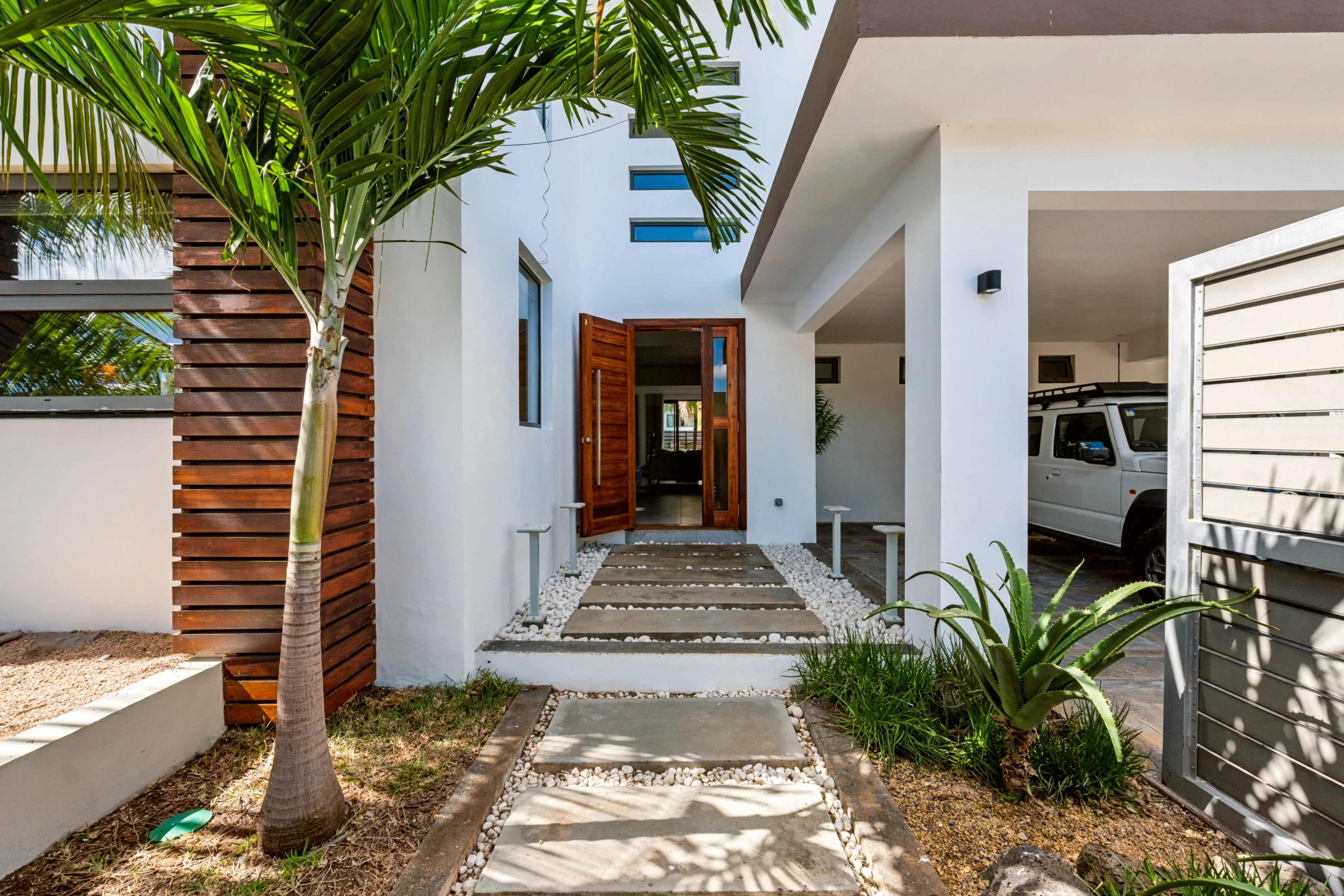 Villa Grand Baie  -  ref 87017694 (picture 1)