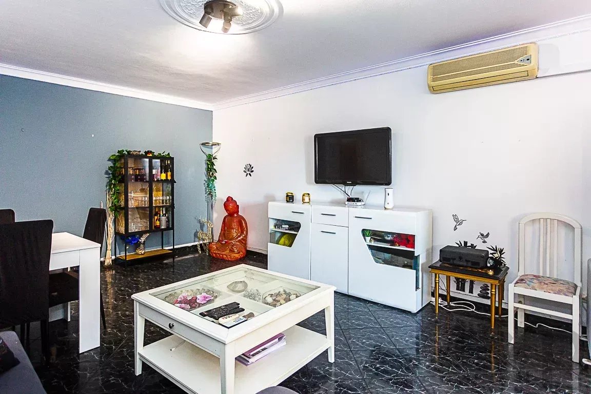 2 Bedroom Apartment in Olhão with Balcony and Covered Terrace | Prime Location 86879591 image 8