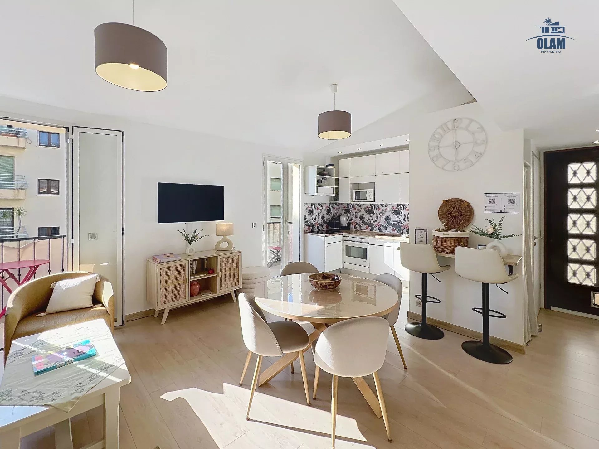 Agence immobilière de 