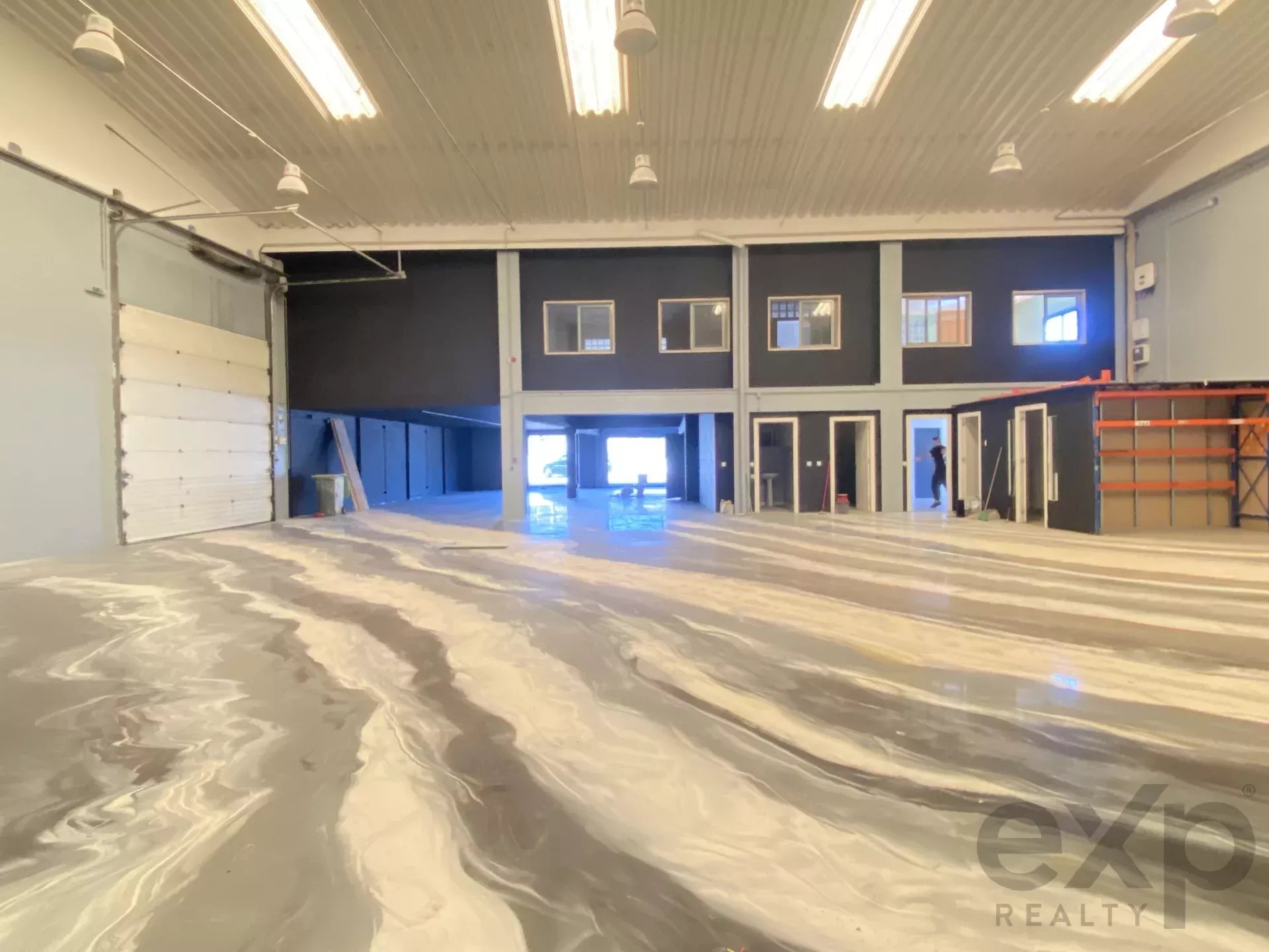 Rental Warehouse Loures