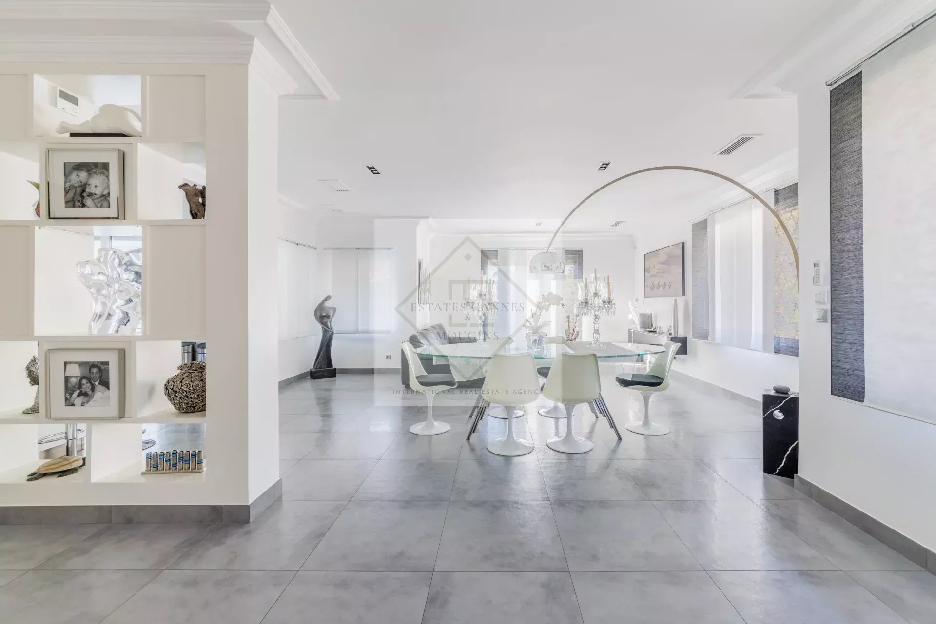 Villa néo-provençale  au centre de Cannes — photo 4