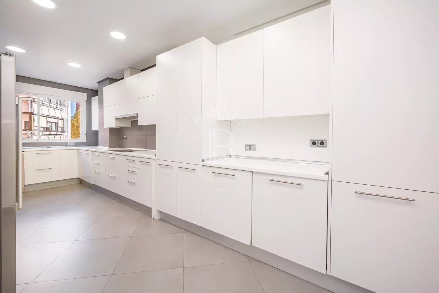 Daire Madrid - picture 8