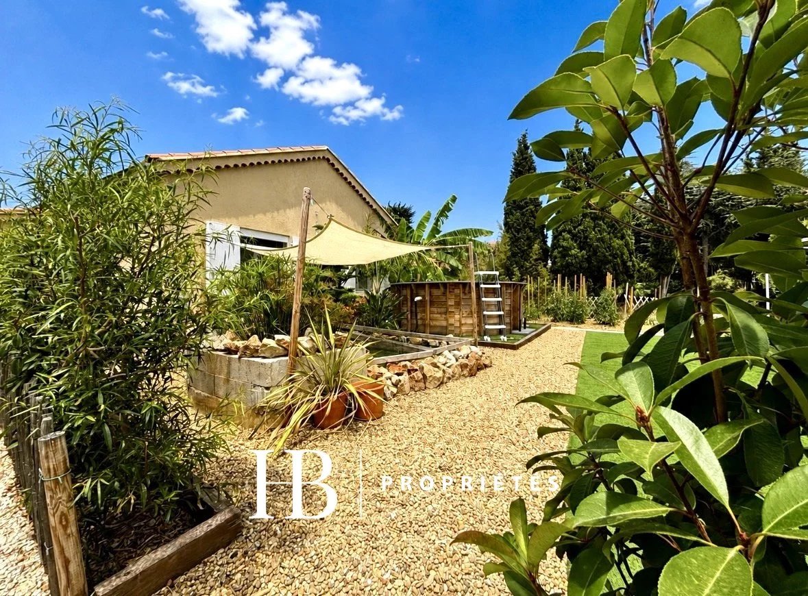 La Seyne-sur-Mer, entre les Sablettes et Mar-Vivo, maison de 80 m² + garage et dépendance