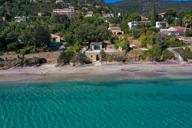 For Sale Property | Rayol-Canadel-sur-Mer - picture 2