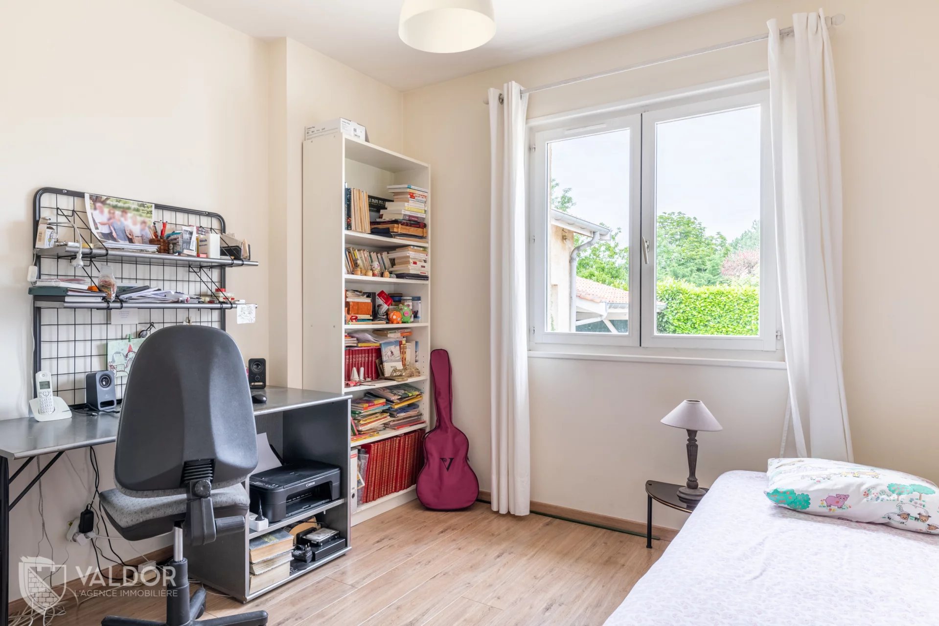 Maison de plain pied de 115 m² avec piscine à Chasselay