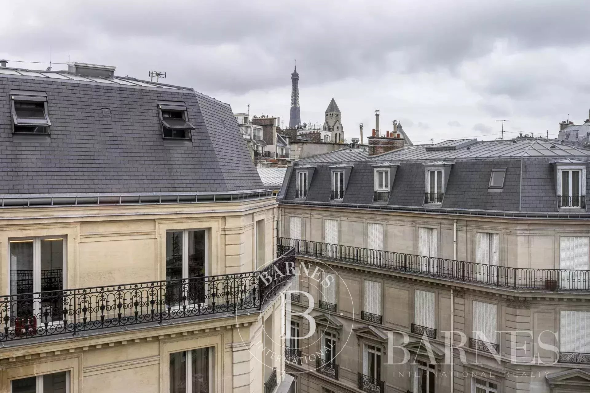 Daire Paris 8ème - picture 6