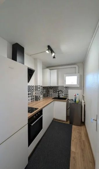 APPARTEMENT T2 - BALCON + PARKING - Photo 3