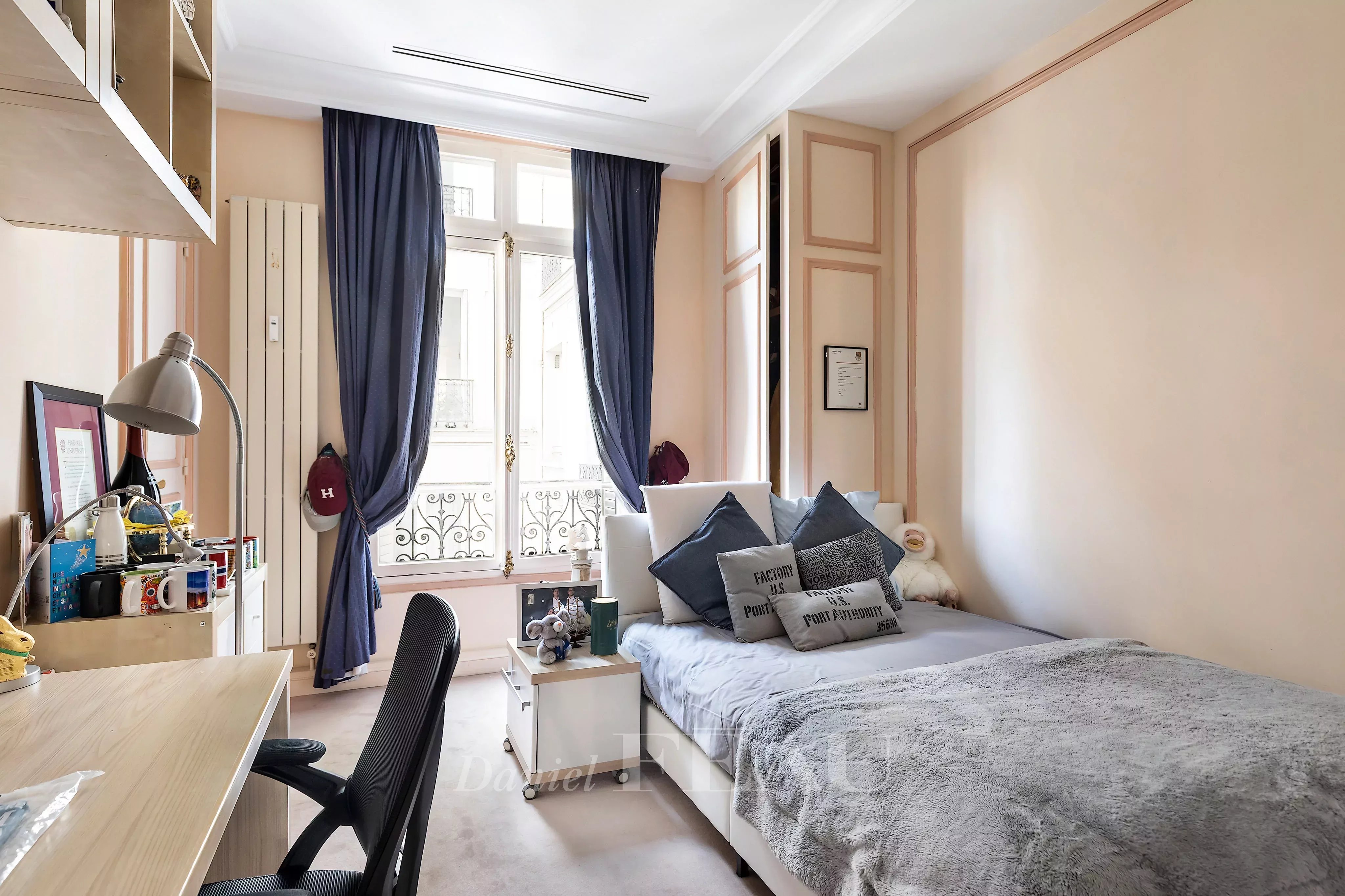 Rental Apartment Paris 16th