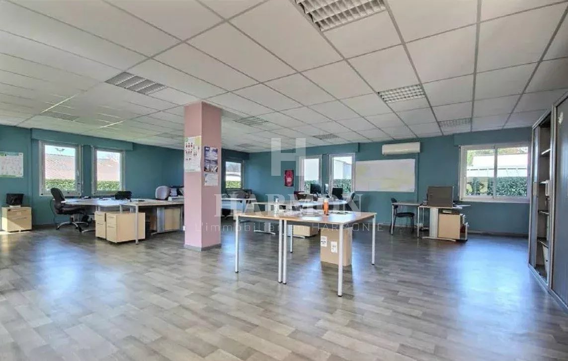 Harmon à louer – Bureaux modulables de 100 à 400 m² à Artix - Photo 2