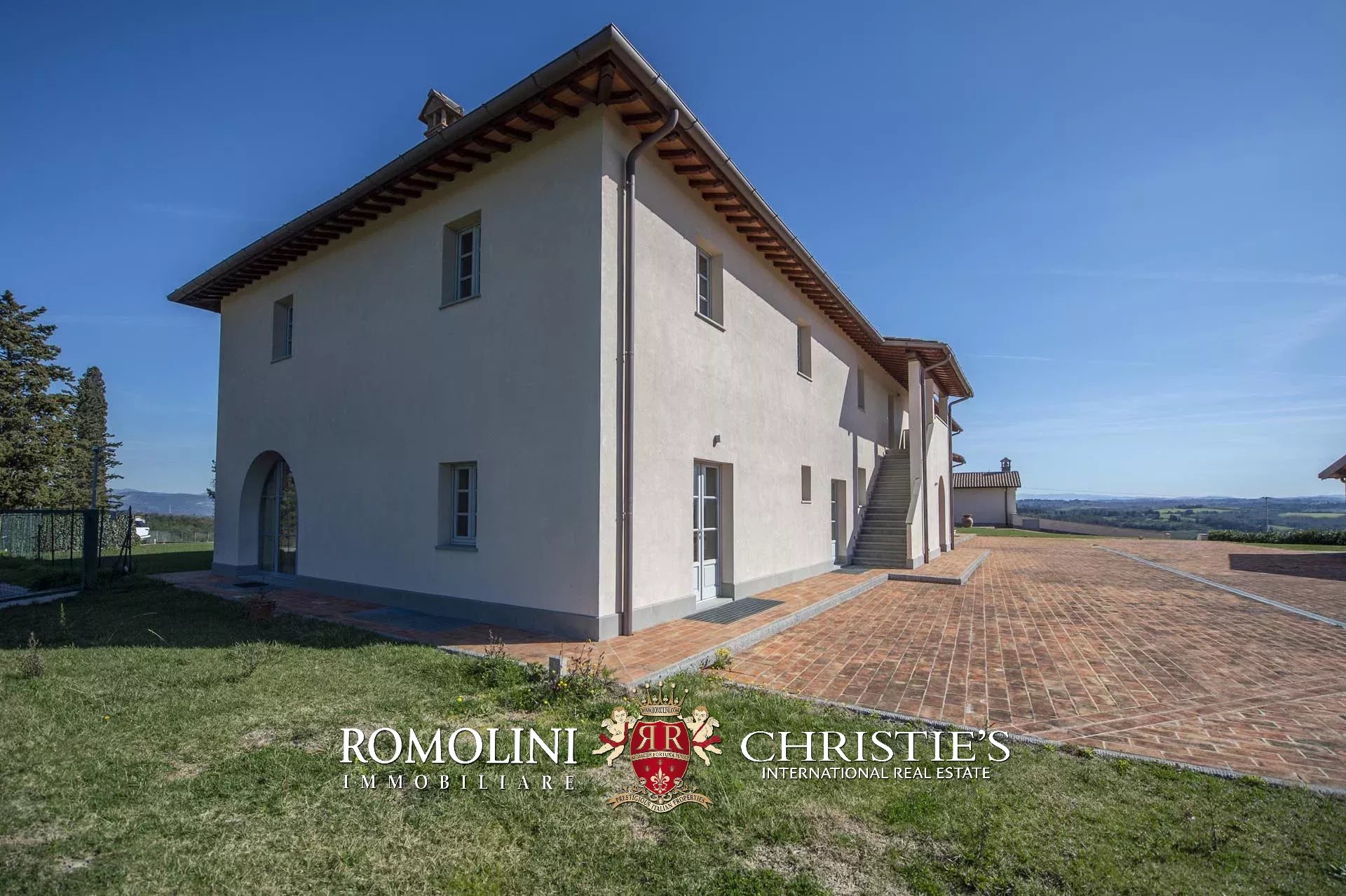 11 Bedroom Vineyard's Image 20