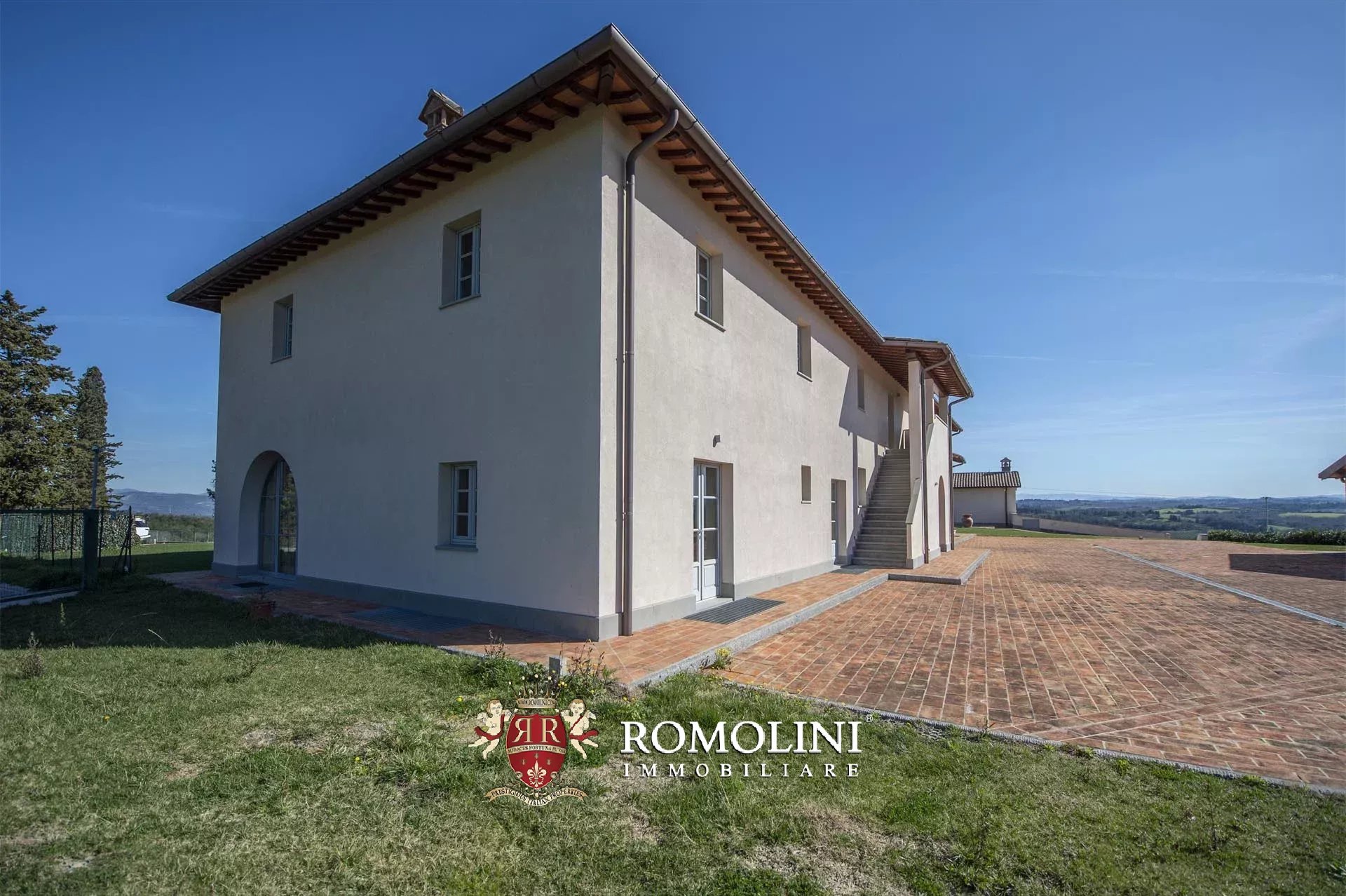 11 Bedroom Vineyard's Image 20
