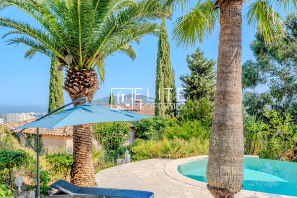 Villa in Mandelieu — photo 7