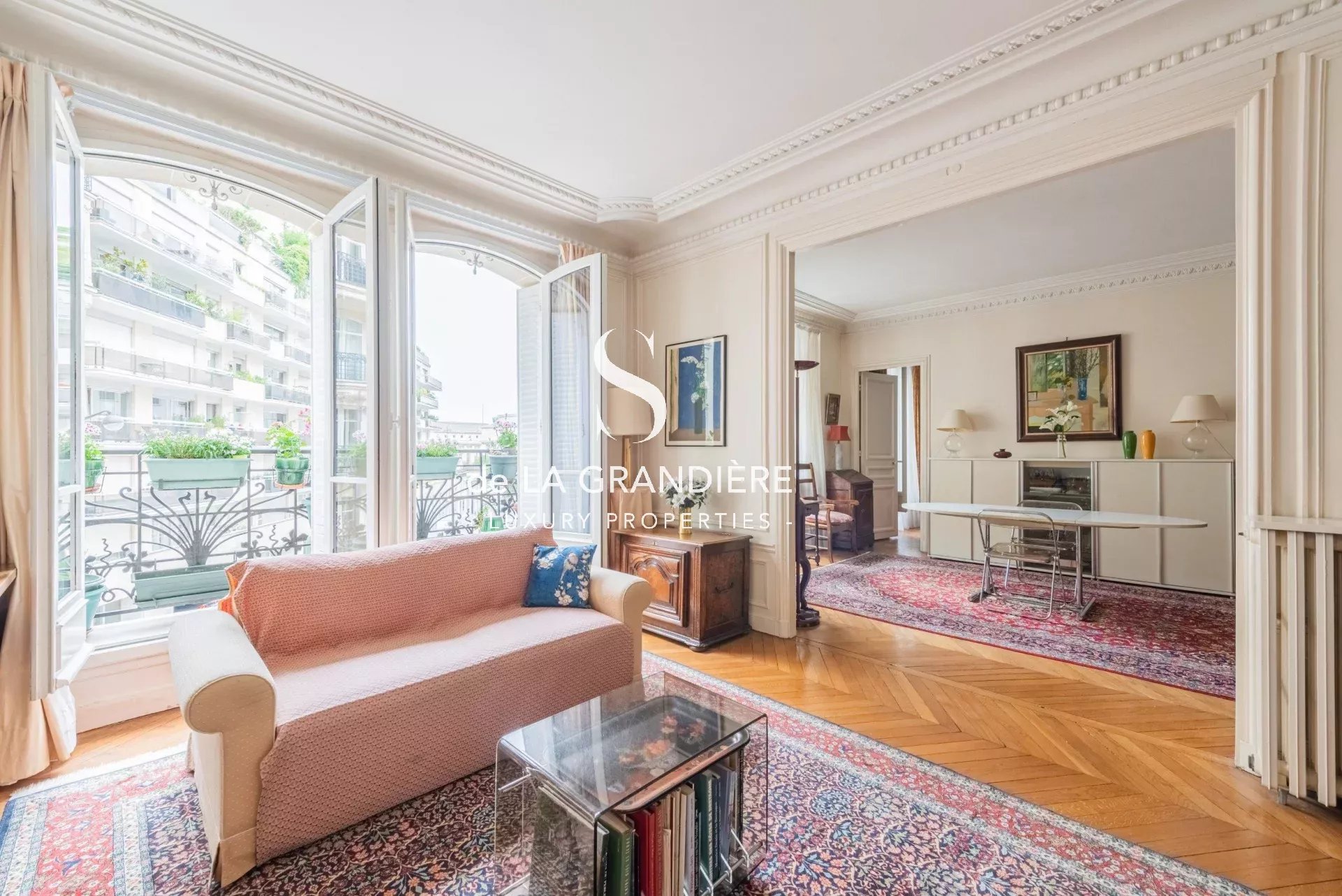 Paris 16ème - rue Pétrarque - 96 m2