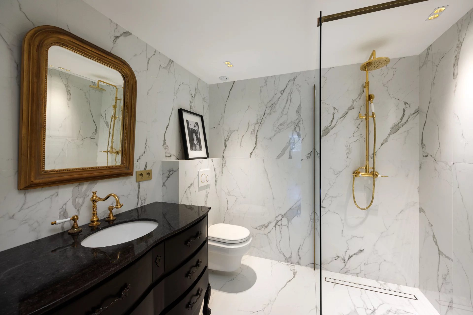 Elegant 7-Bedroom Residence in Beaulieu-sur-Mer