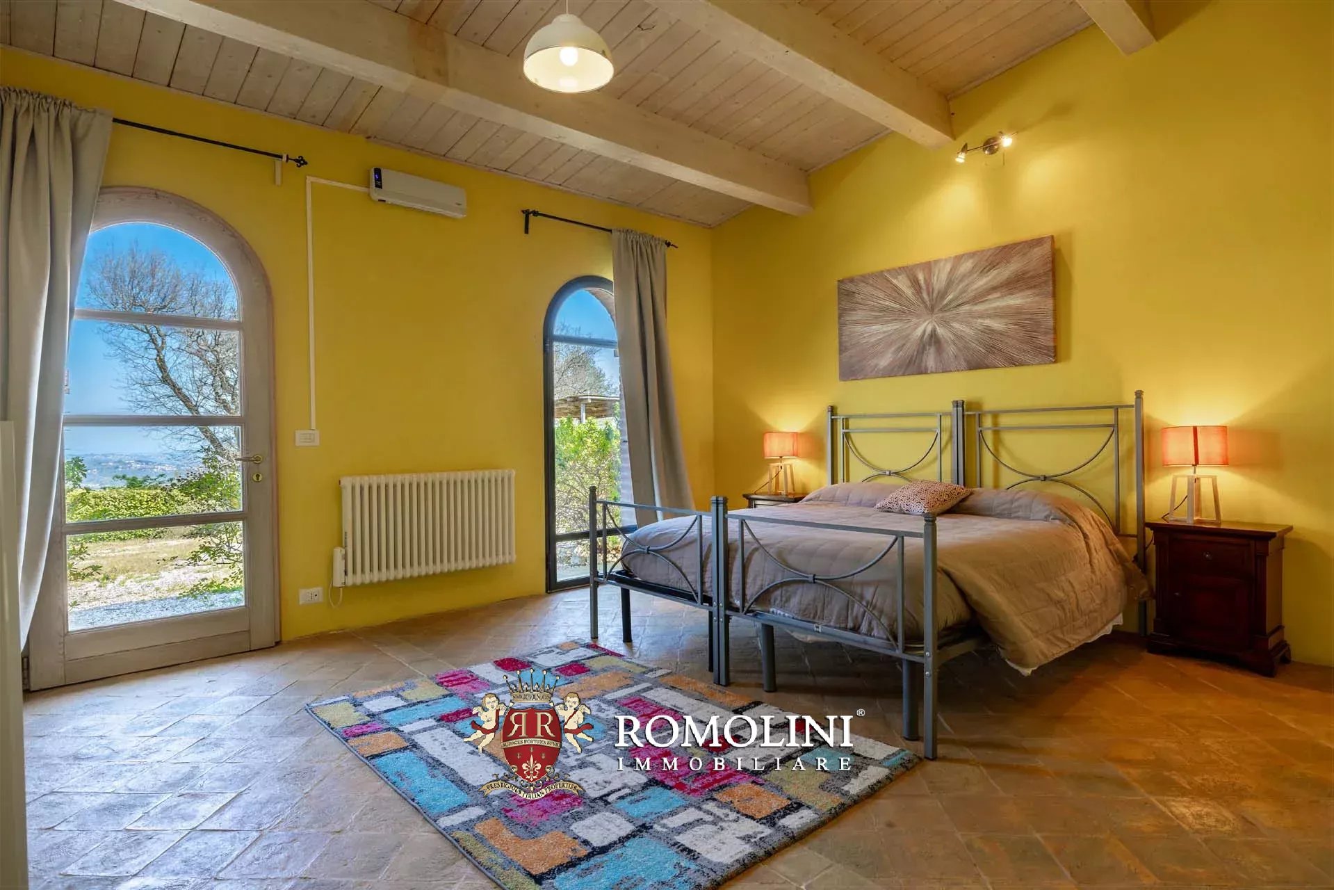 LUXUSANLAGE MIT 19 WOHNUNGEN IN DER TOSKANA, VAL D'ORCIA