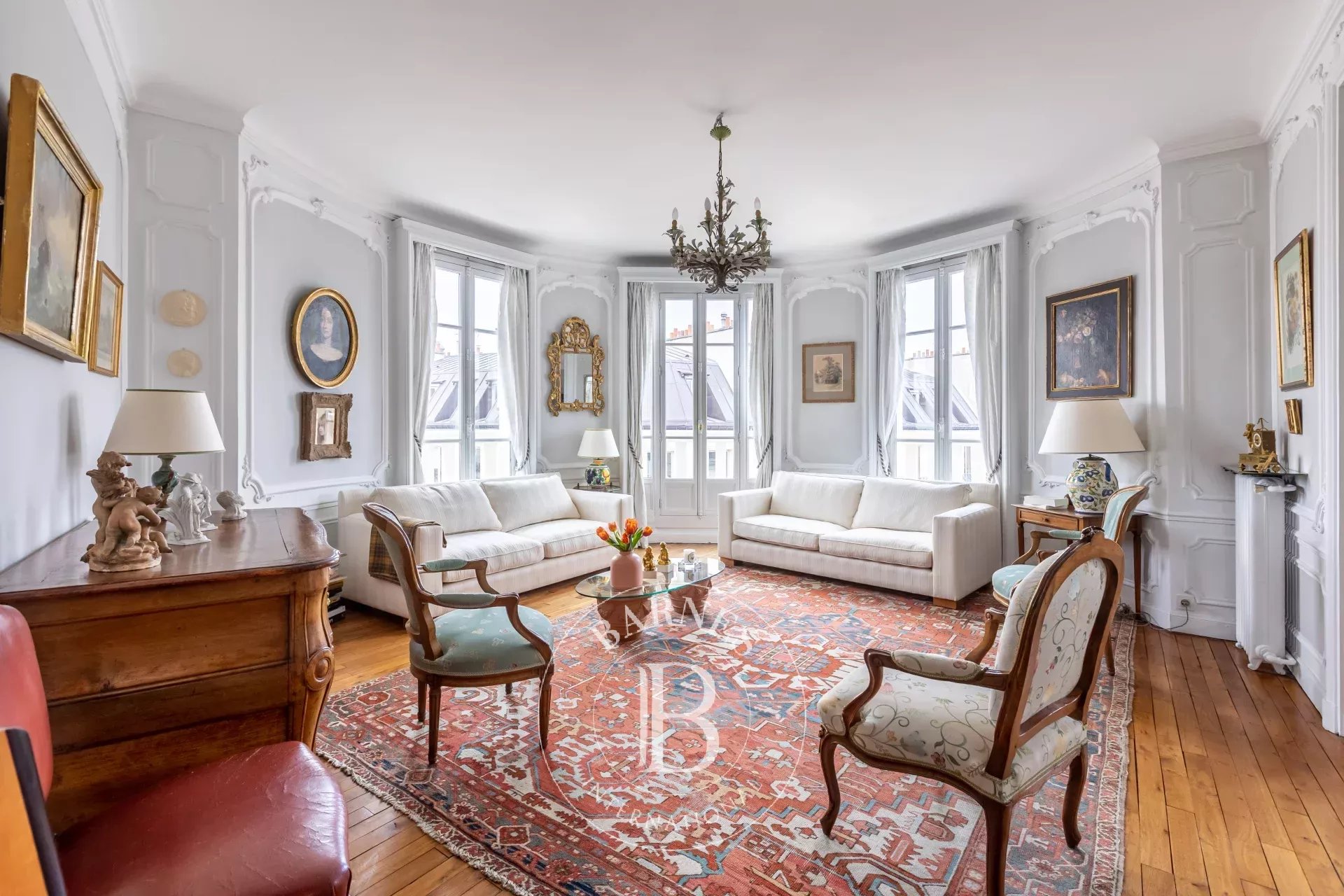 Daire Paris 8ème - picture 4