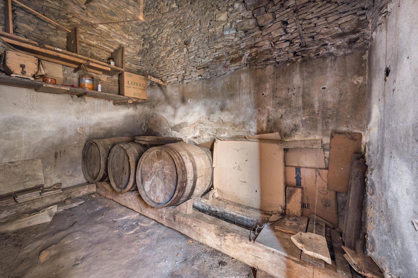 Maison à rénover au calme à Morancé (69)