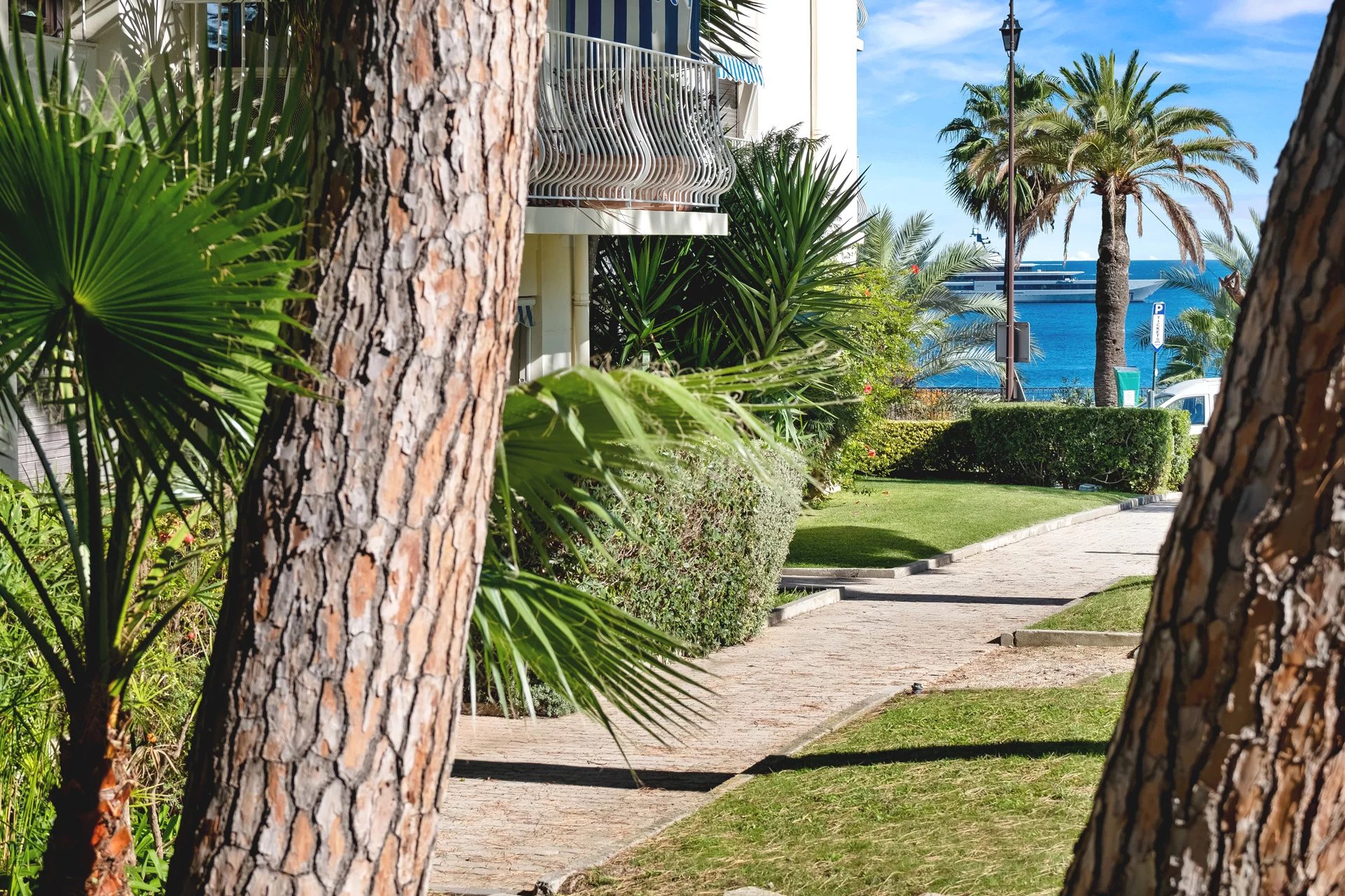 Великолепная 2 х комнатная квартира