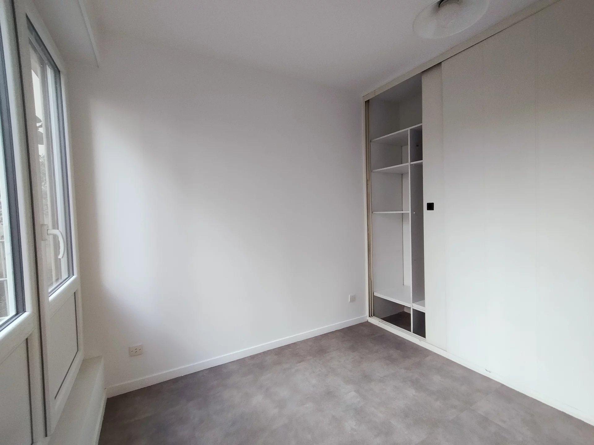 3021658 Location Villeurbanne