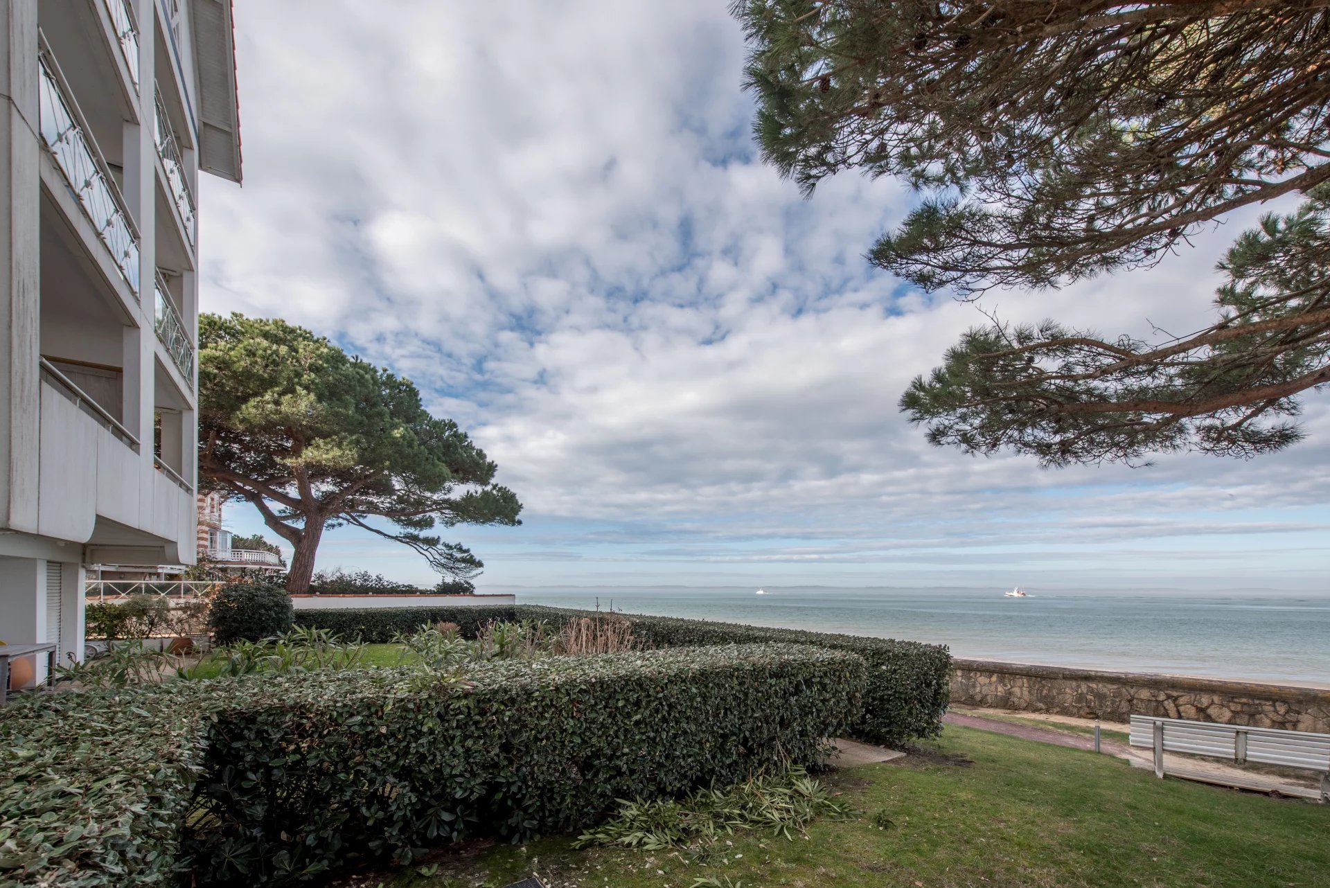 Sale Apartment Arcachon