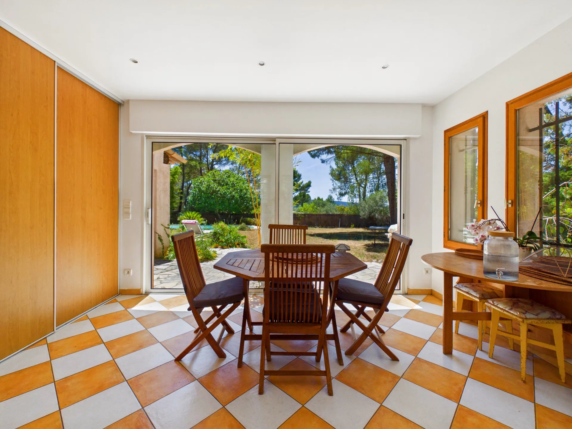 Villa with pool in a peaceful setting - Fayence