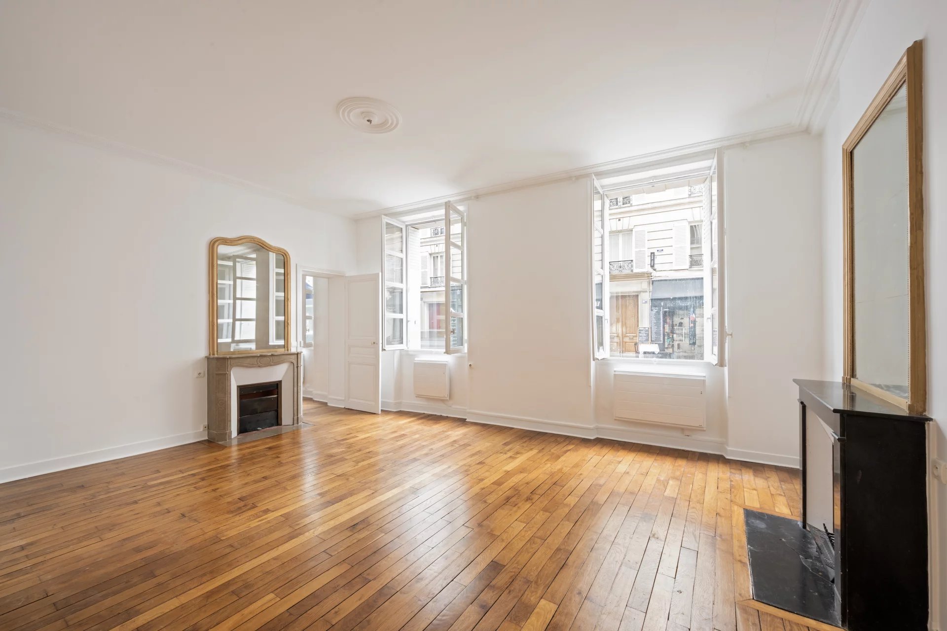 Sale Apartment Paris 7th Gros-Caillou